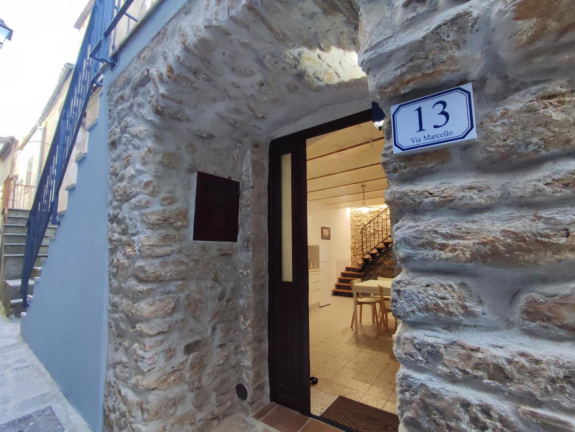 All'Arco Casa Vacanza Acerenza ภายนอก รูปภาพ